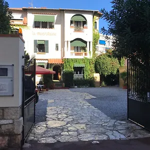 La Marjolaine Hotel Juan-les-Pins