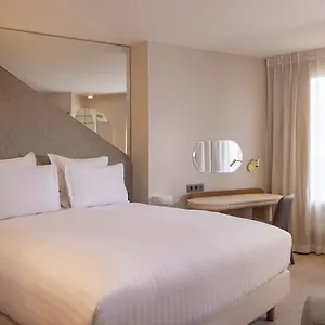 Beige 4* París